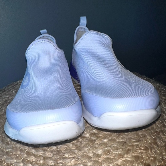 Oofos OOmg Sport Low Recovery Shoes - Picture 8 of 12